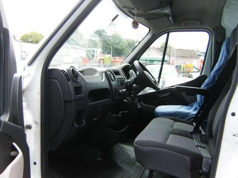 RENAULT MASTER