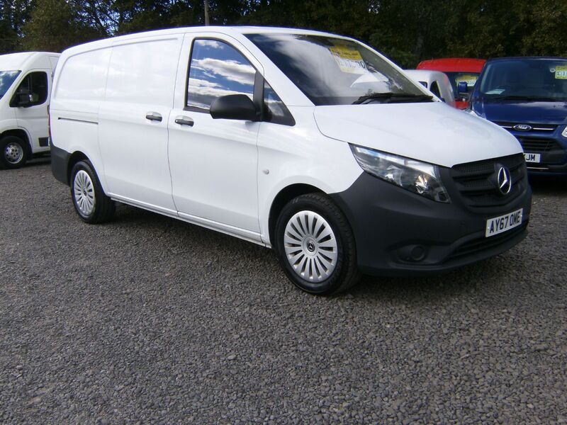 MERCEDES-BENZ VITO