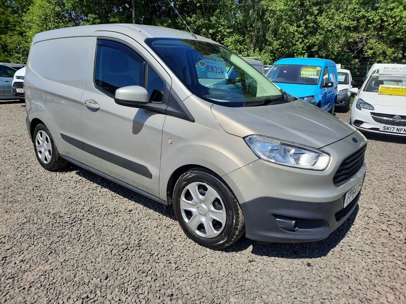 FORD TRANSIT COURIER